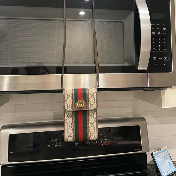 Gucci Handbags - Mini Ophelia Crossbody bag